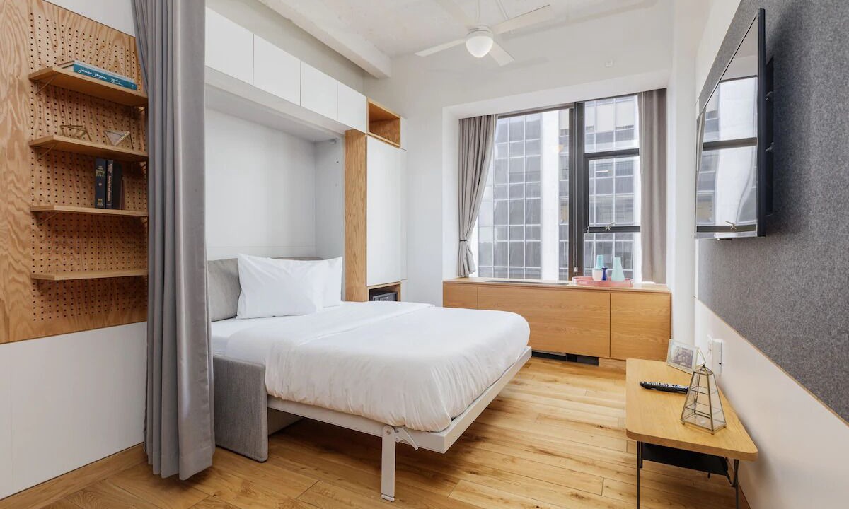 Photo of Bedroom in Financial District