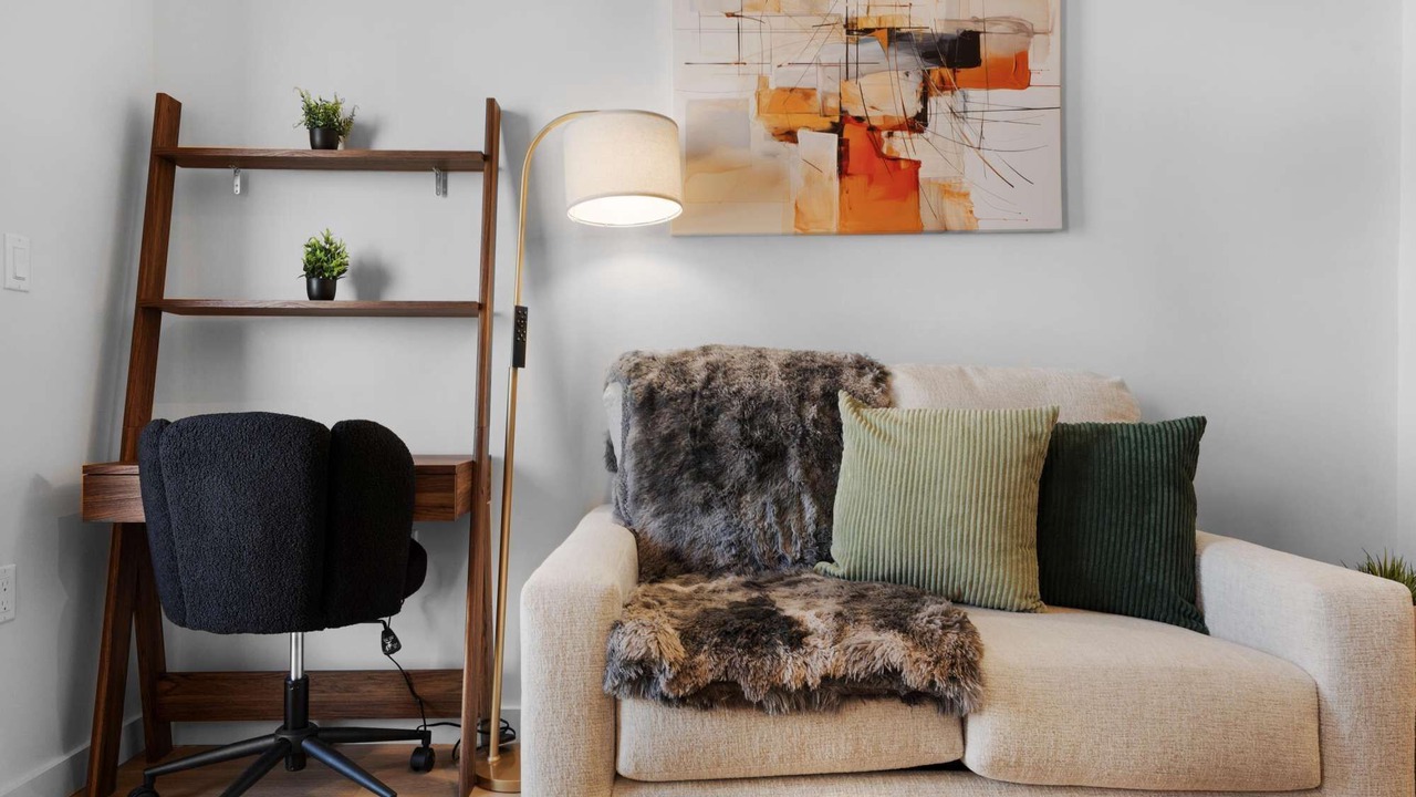 Photo of Livingroom in Greenpoint