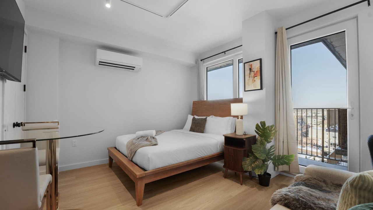 Photo of Bedroom in Greenpoint