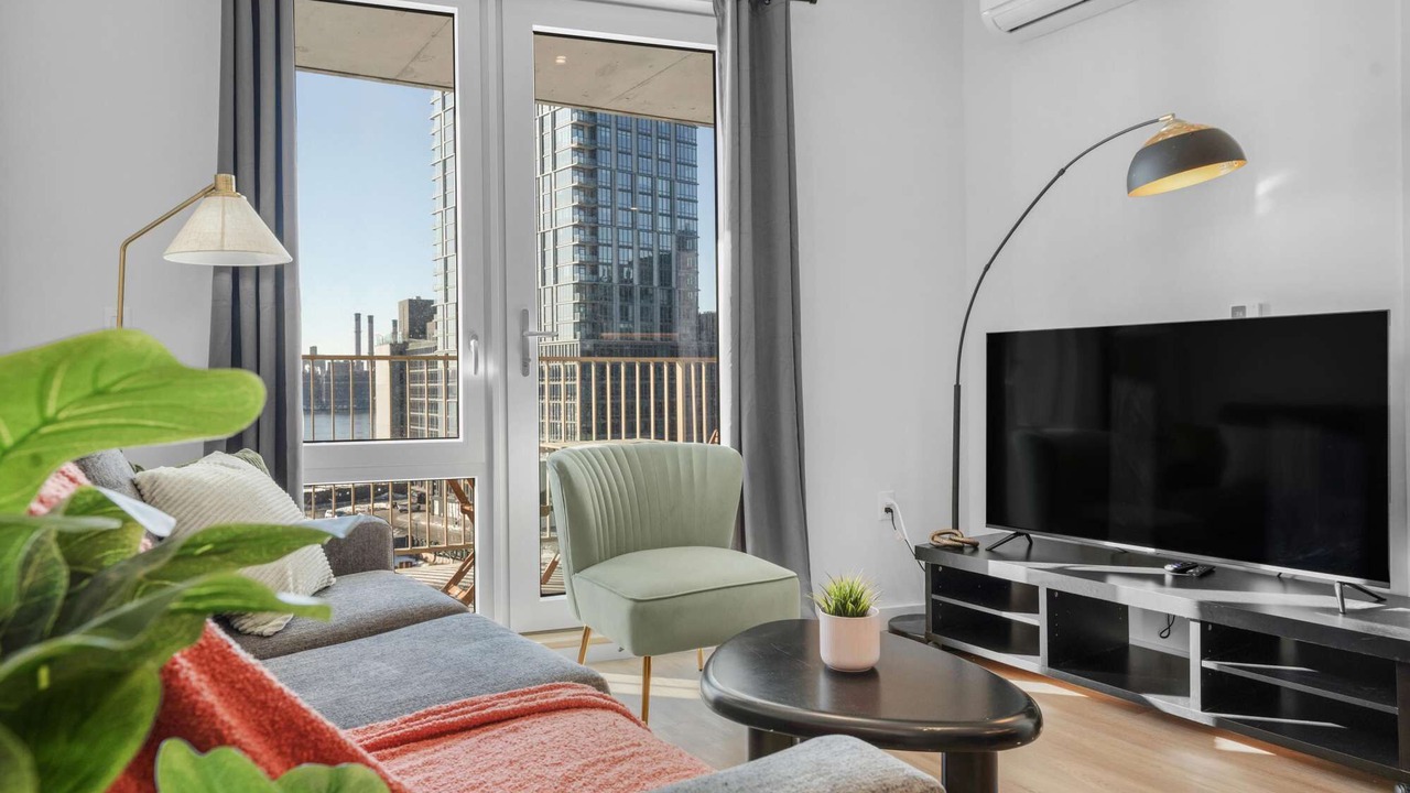 Photo of Livingroom in Greenpoint