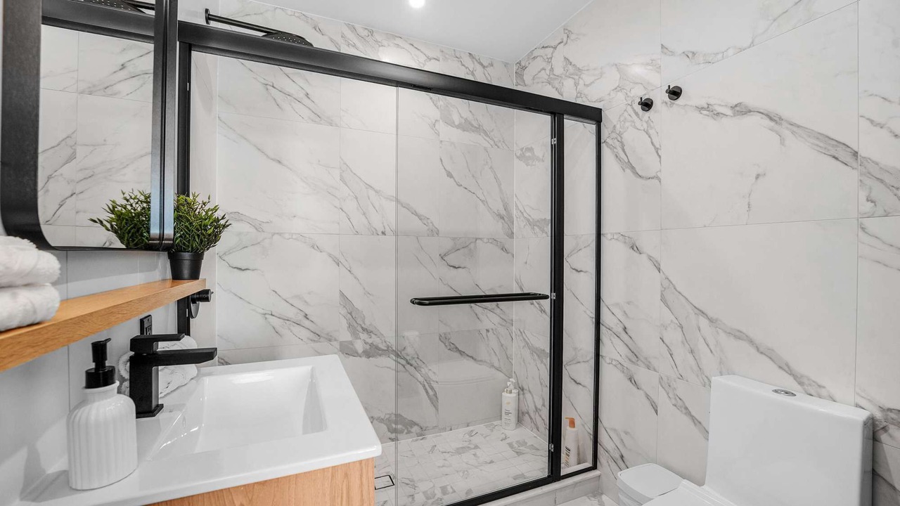 Photo of Bathroom in Greenpoint