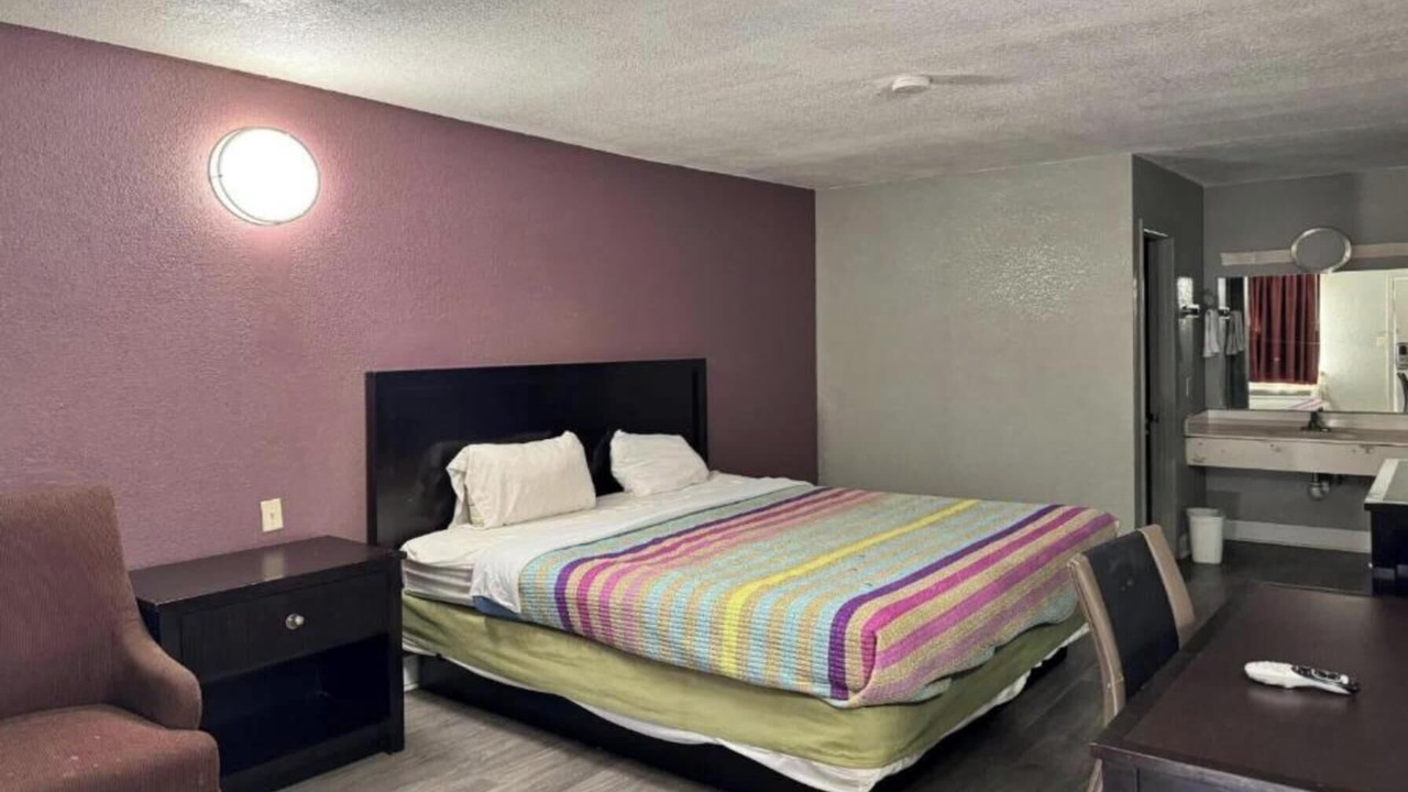 Photo of Bedroom in Forrest City
