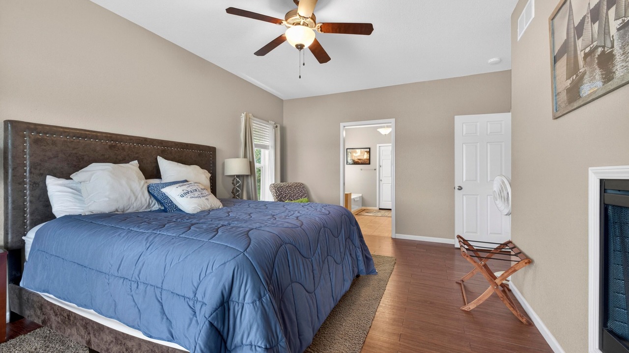 Photo of Bedroom in Lake of the Ozarks