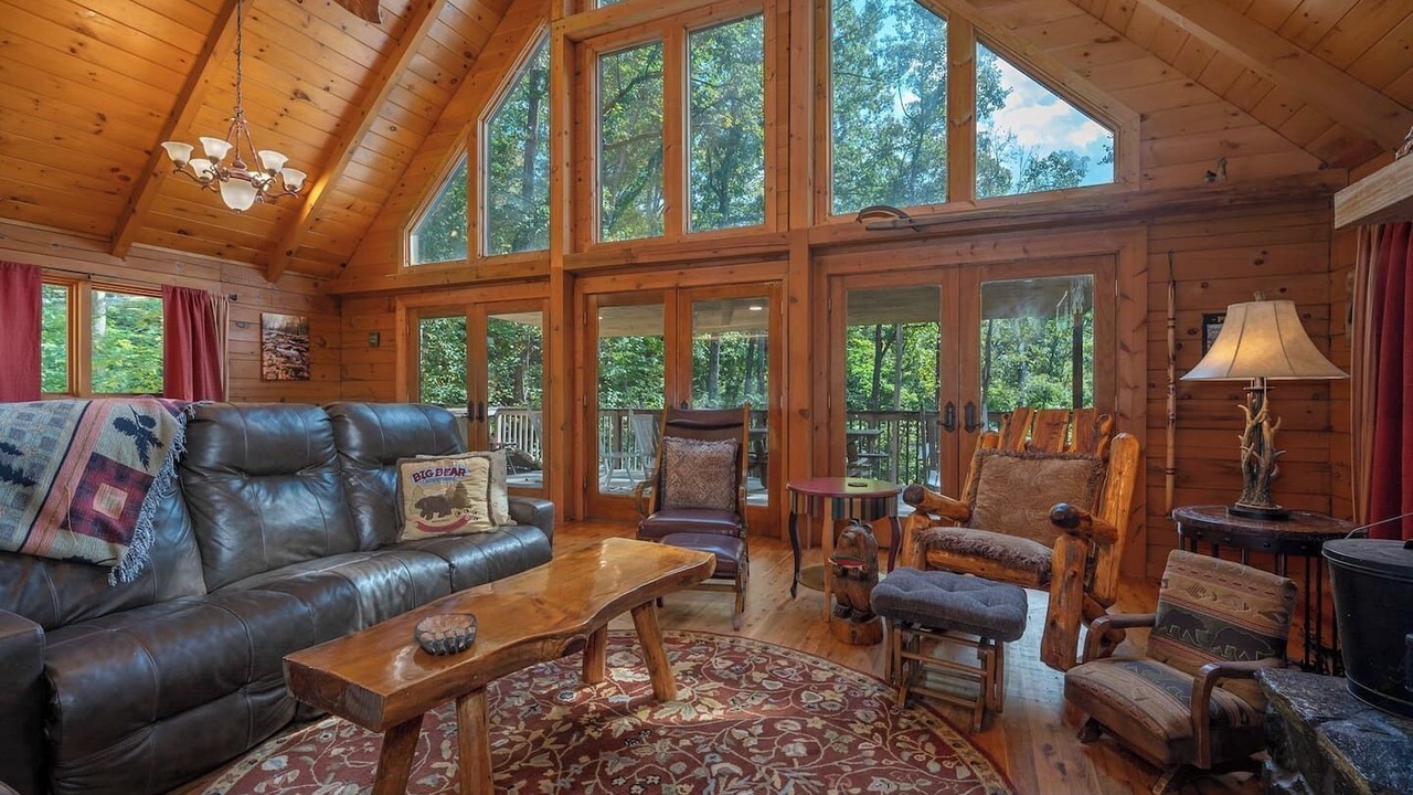 Photo of Livingroom in Lake Lure