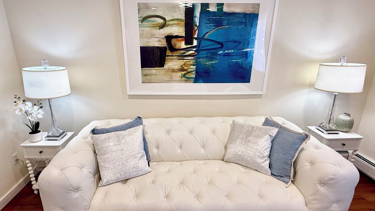 Photo of Livingroom in West New York