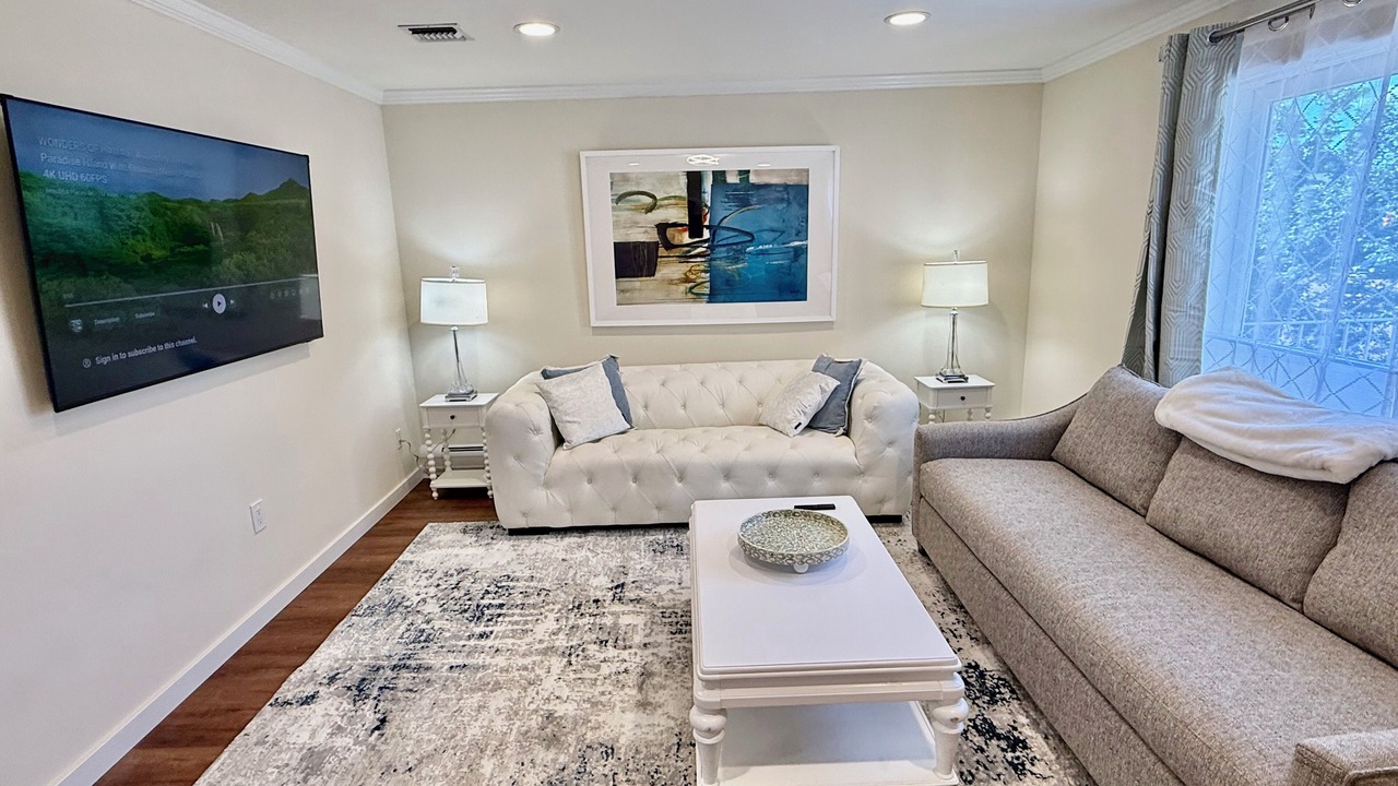 Photo of Livingroom in West New York