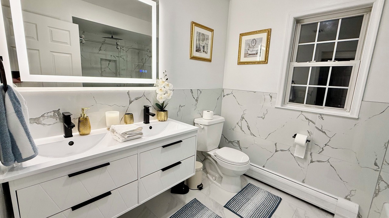 Photo of Bathroom in West New York