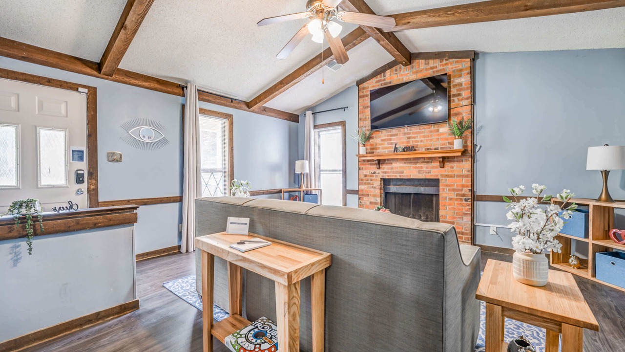 Photo of Livingroom in Ellendale