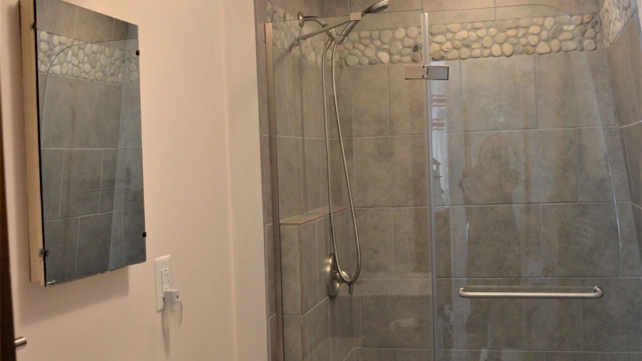 Photo of Bathroom in Gamaliel