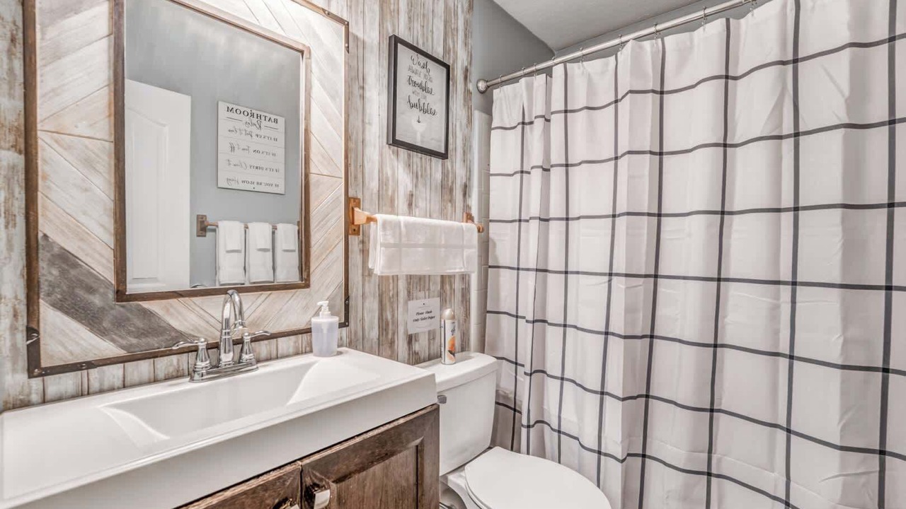 Photo of Bathroom in Cordova