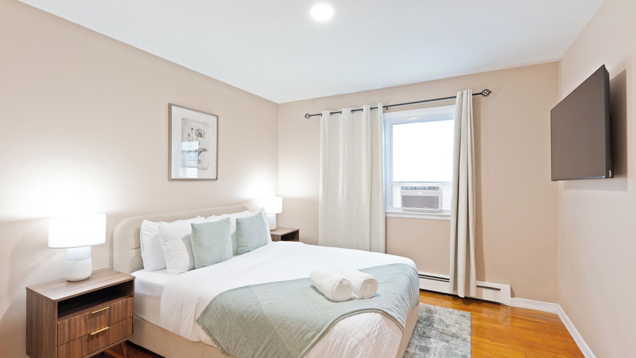 Photo of Bedroom in Guttenberg