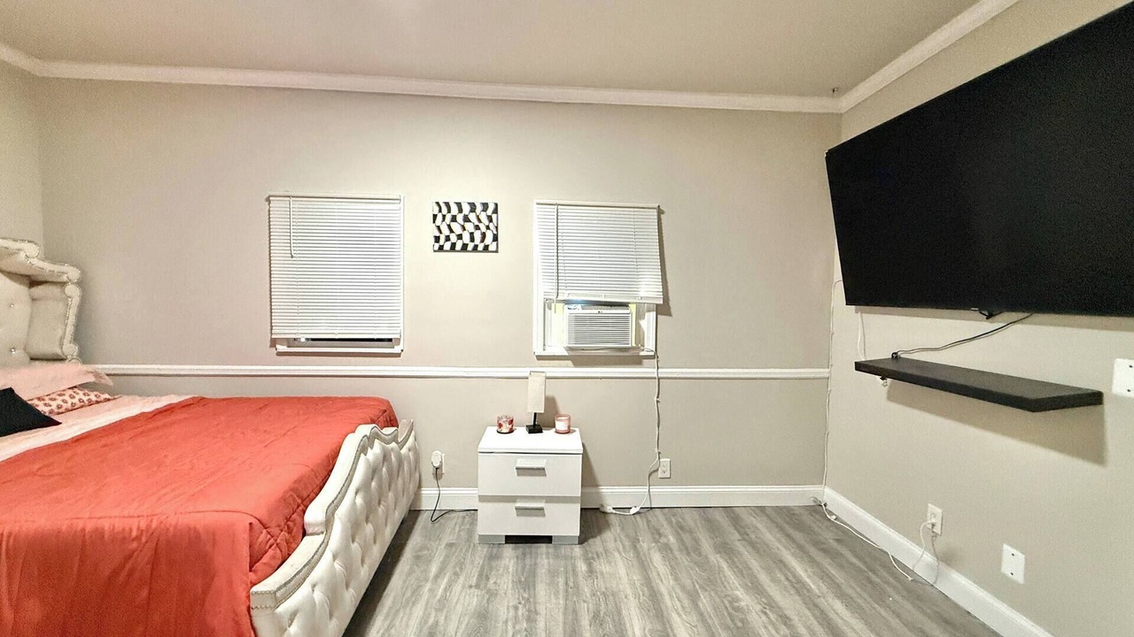 Photo of Bedroom in Guttenberg