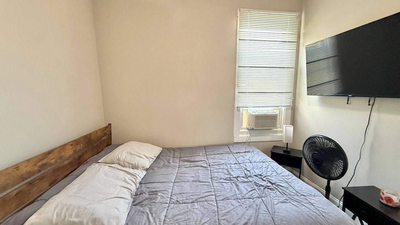 Photo of Bedroom in Guttenberg