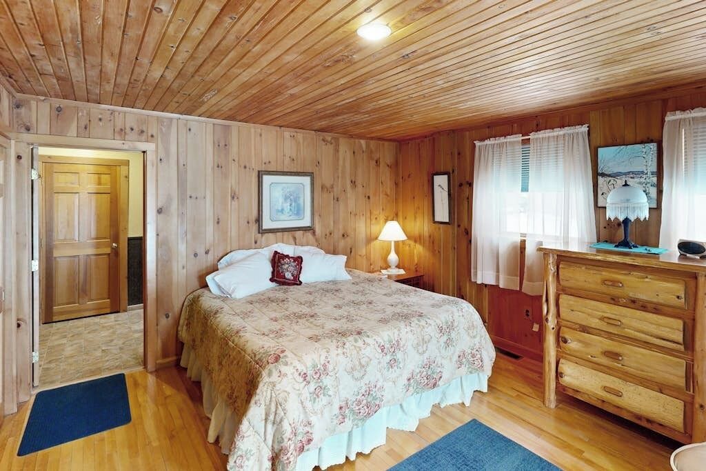 Photo of Bedroom in Londonderry
