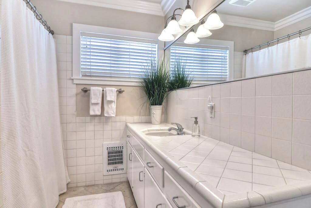 Photo of Bathroom in San Clemente