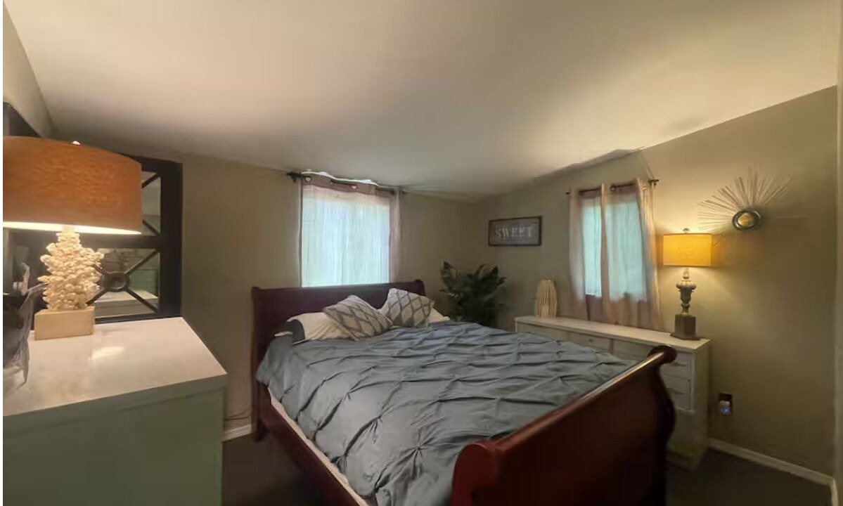 Photo of Bedroom in Lake of the Ozarks