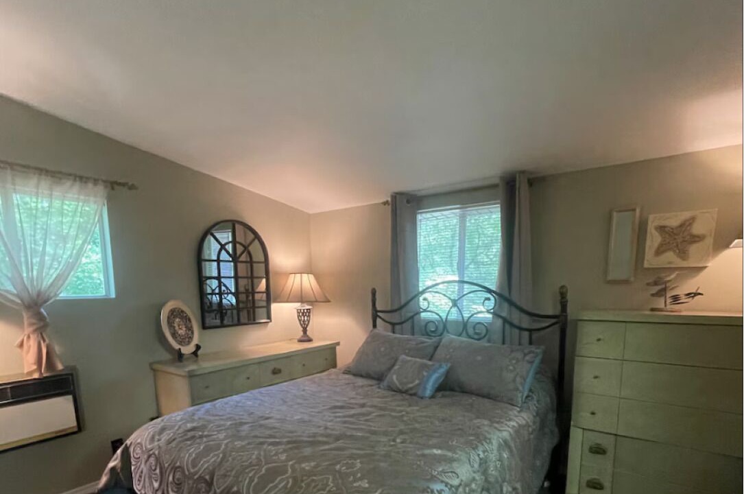 Photo of Bedroom in Lake of the Ozarks