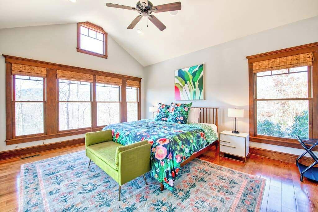 Photo of Bedroom in Mill Spring