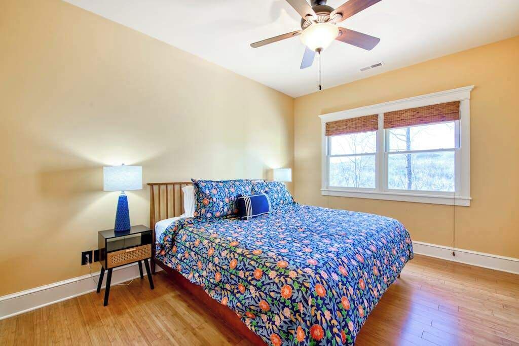 Photo of Bedroom in Mill Spring