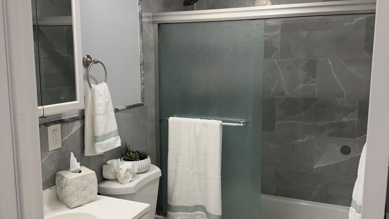 Photo of Bathroom in Ampere