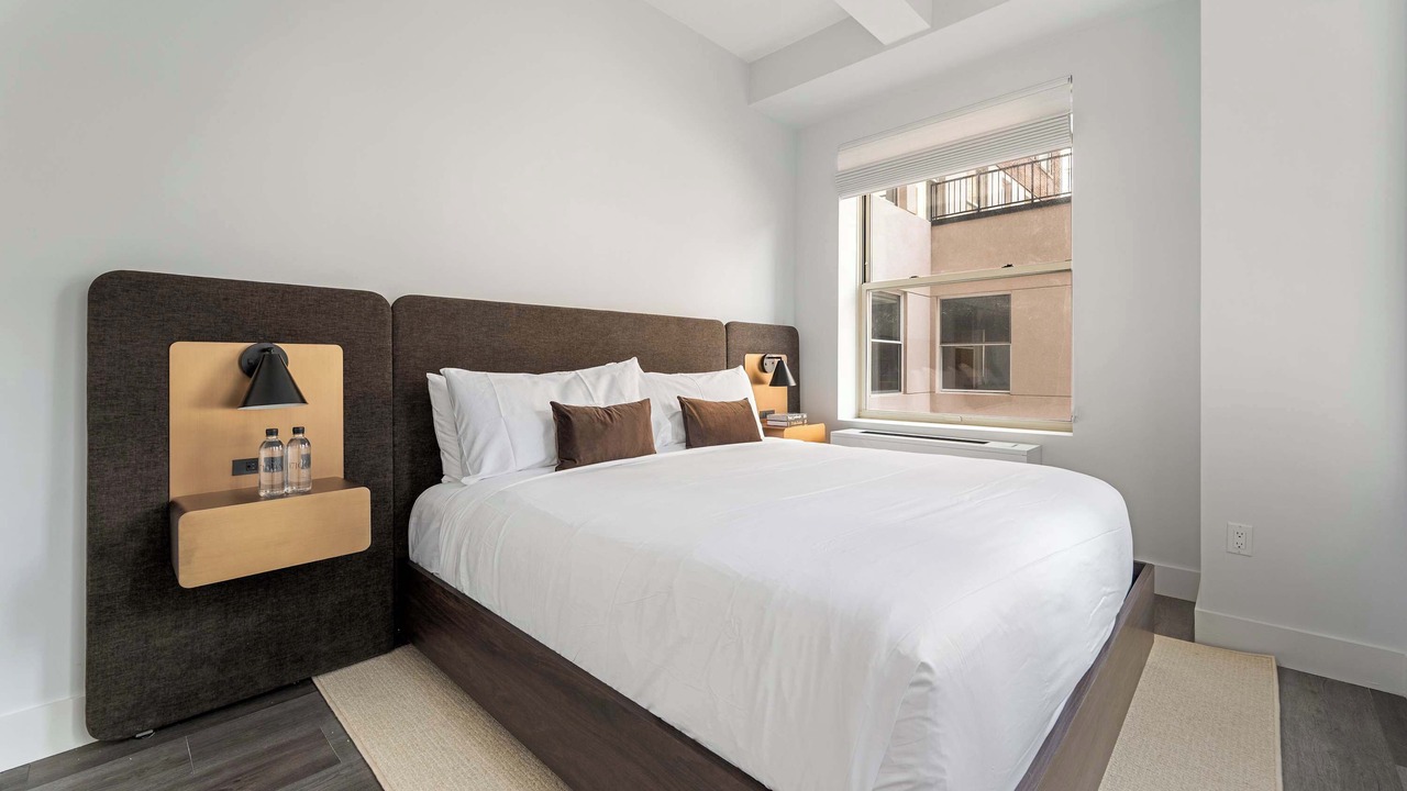 Photo of Bedroom in Financial District