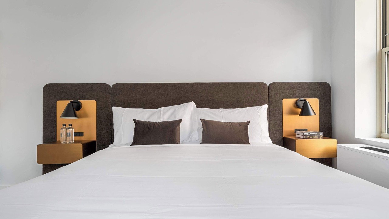 Photo of Bedroom in Financial District