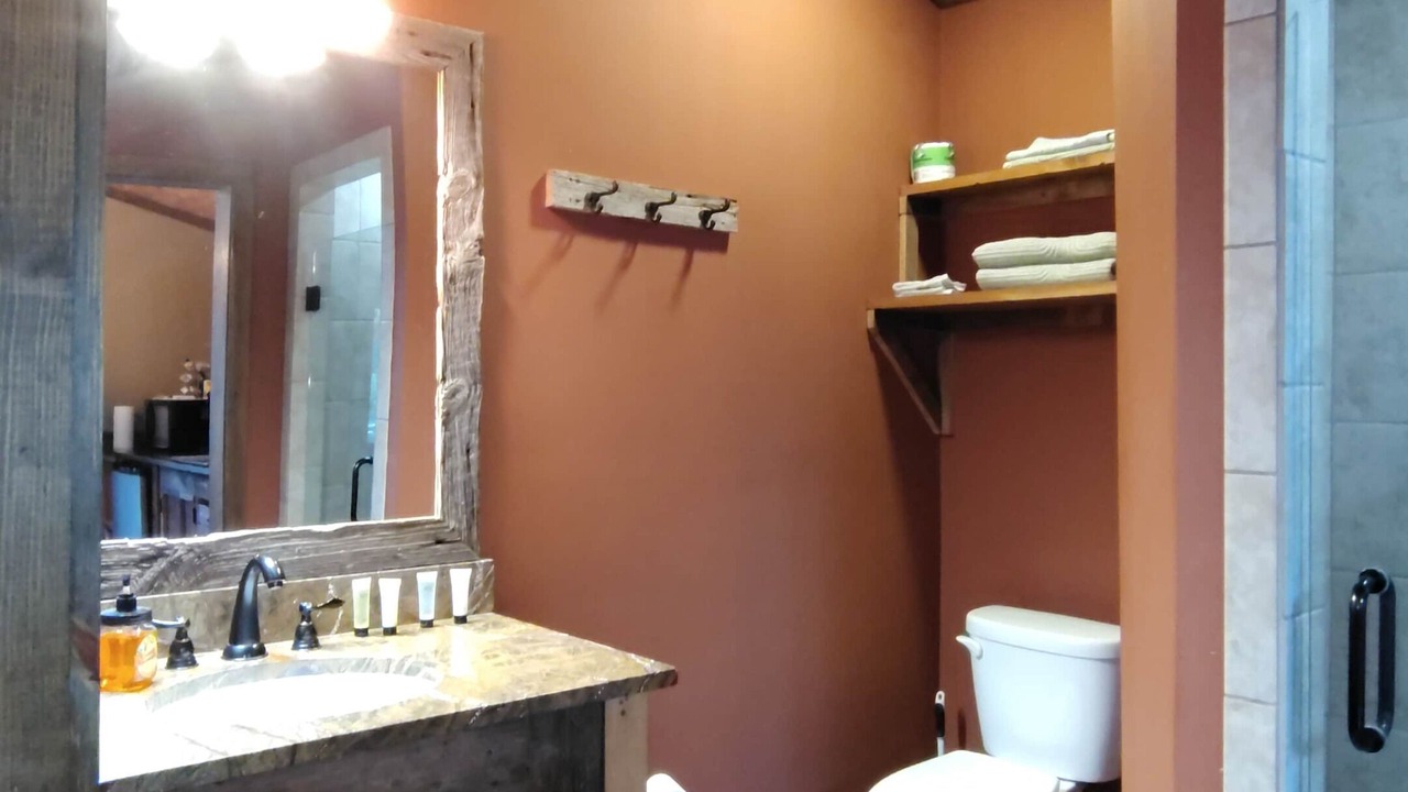 Photo of Bathroom in Morris Chapel