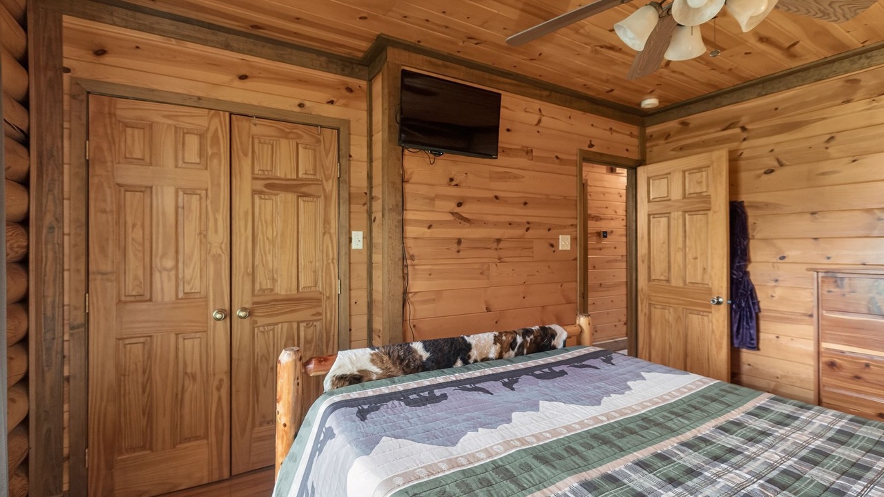 Photo of Bedroom in Higden