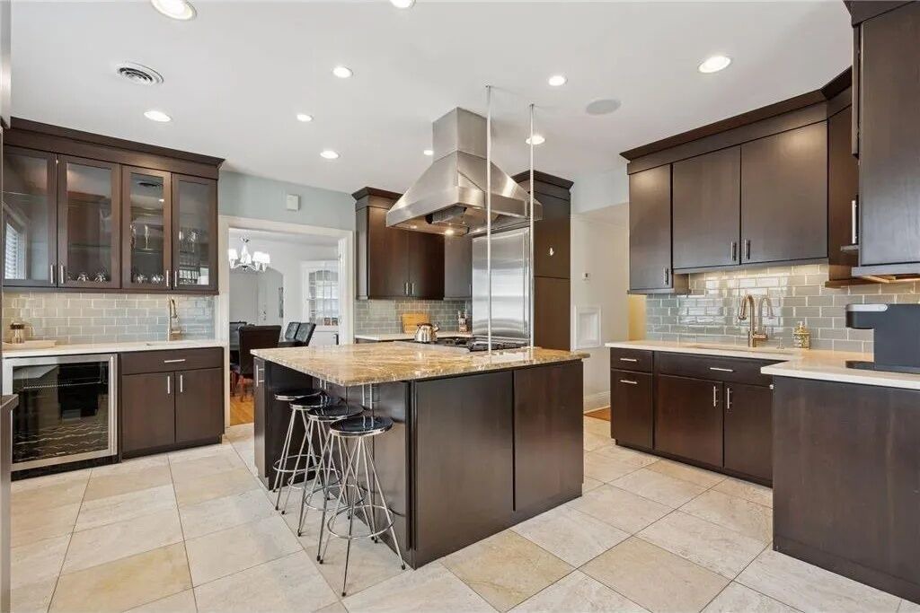 Photo of Kitchen in Lowry Hill