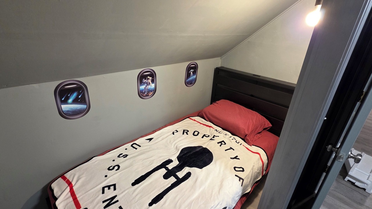 Photo of Bedroom in North Lake George