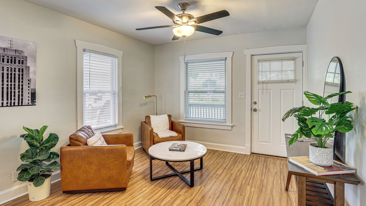 Photo of Livingroom in North Kansas City