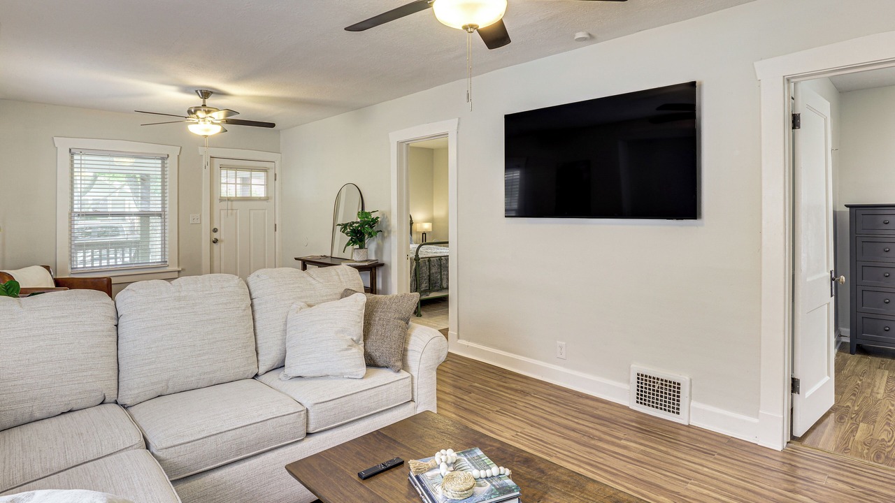 Photo of Livingroom in North Kansas City