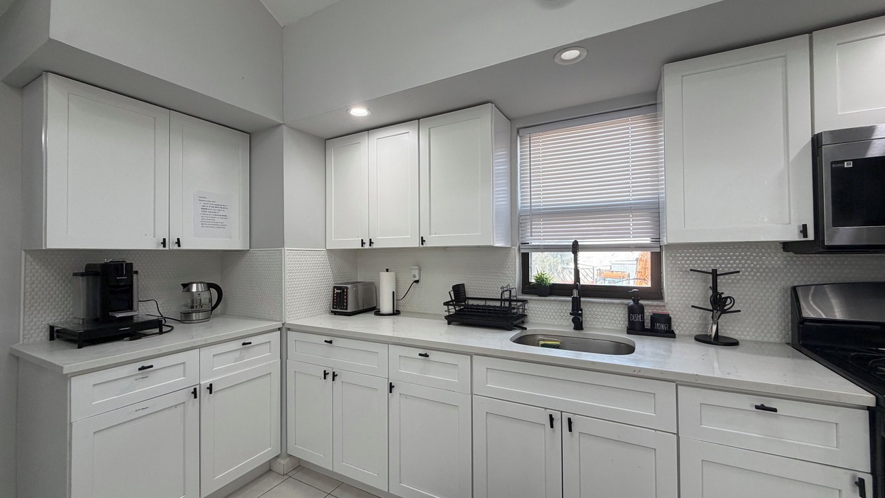 Photo of Kitchen in Guttenberg