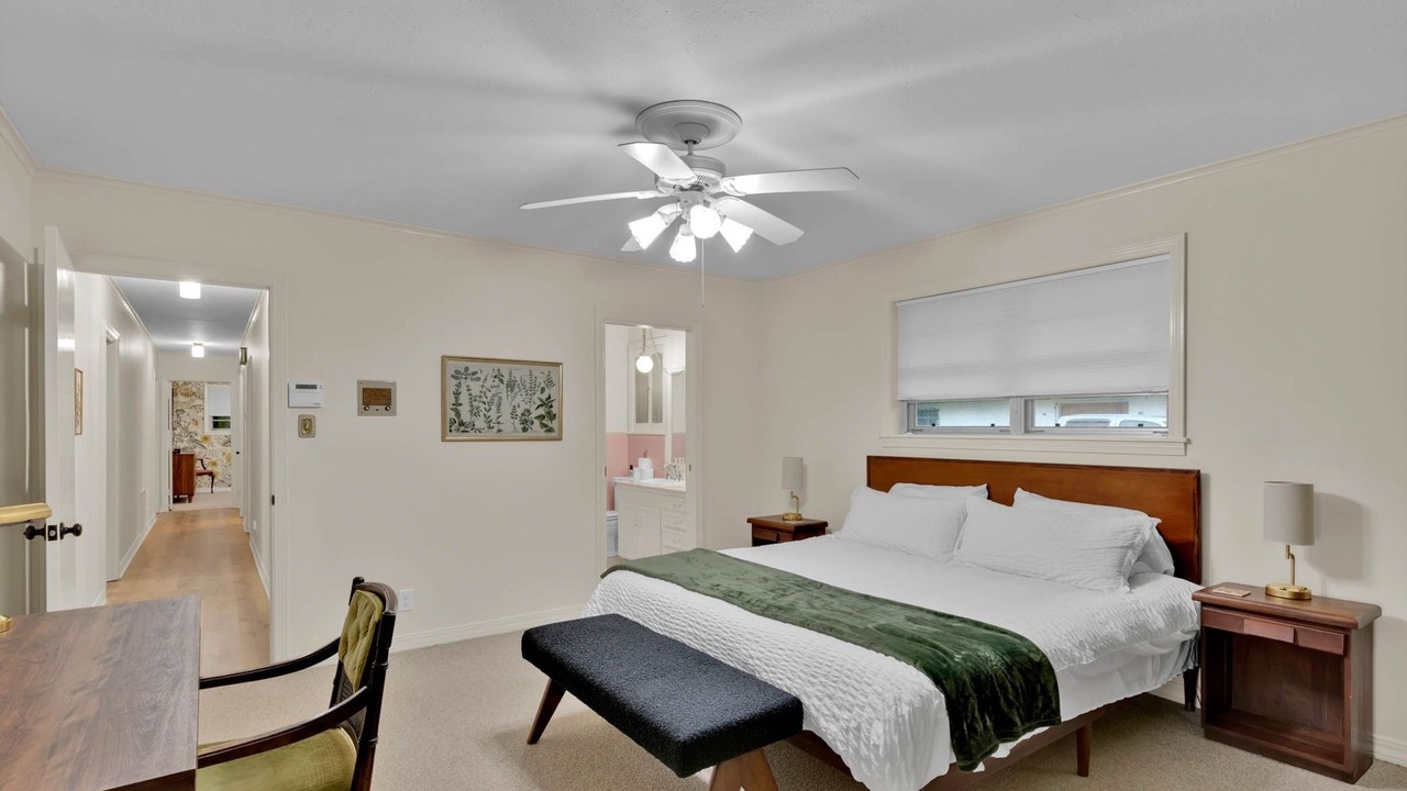 Photo of Bedroom in Springlake