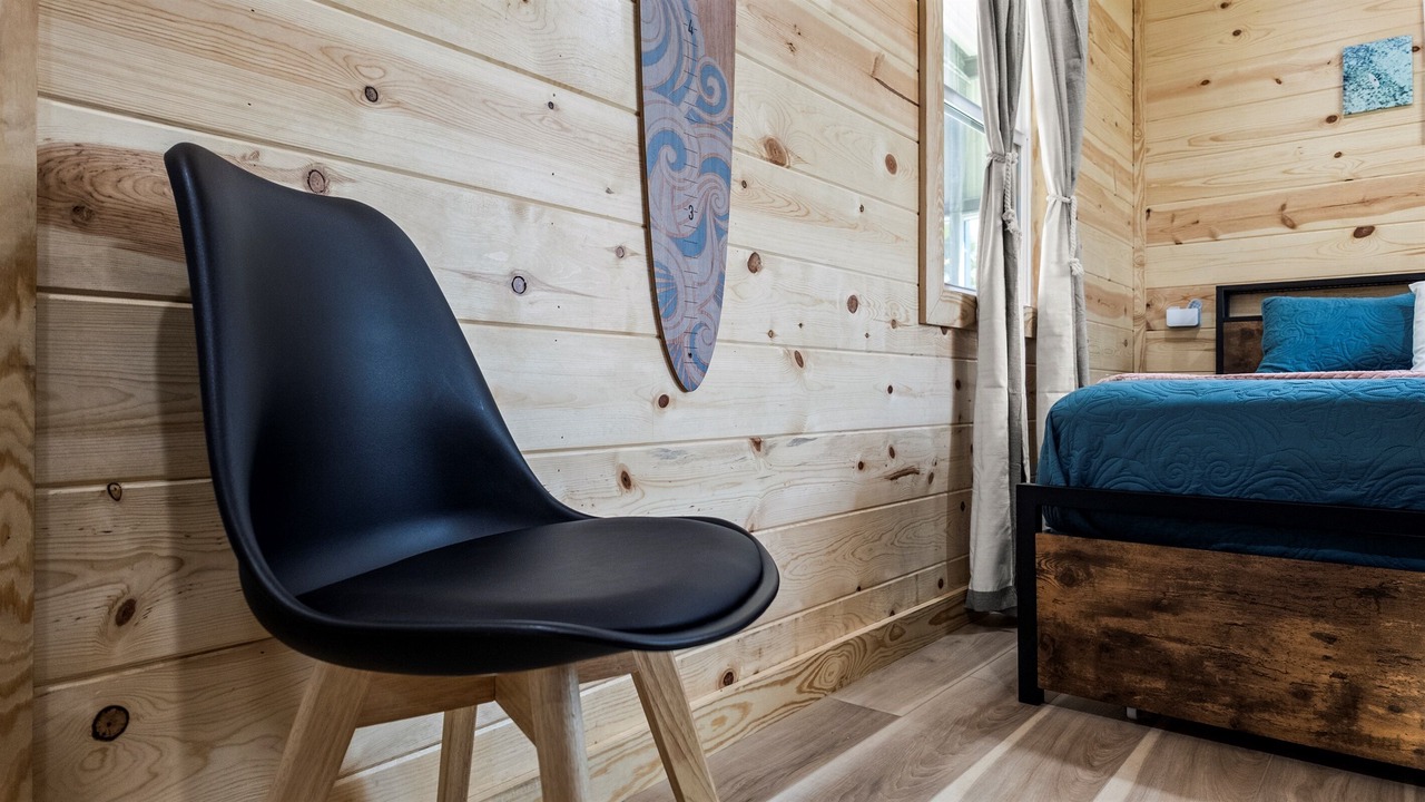 Photo of Bedroom in Crystal Beach