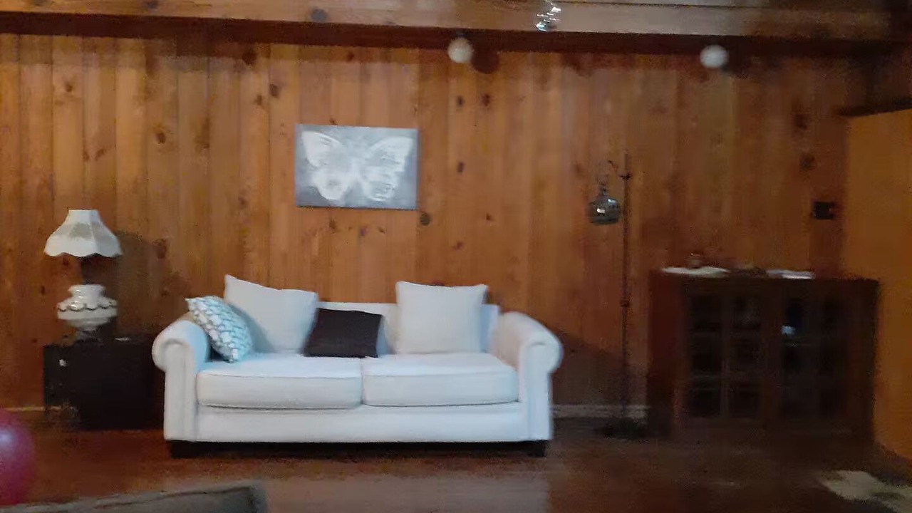 Photo of Livingroom in Wesson