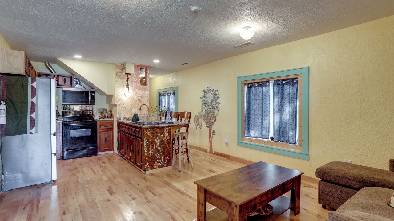 Photo of Bedroom in Alton