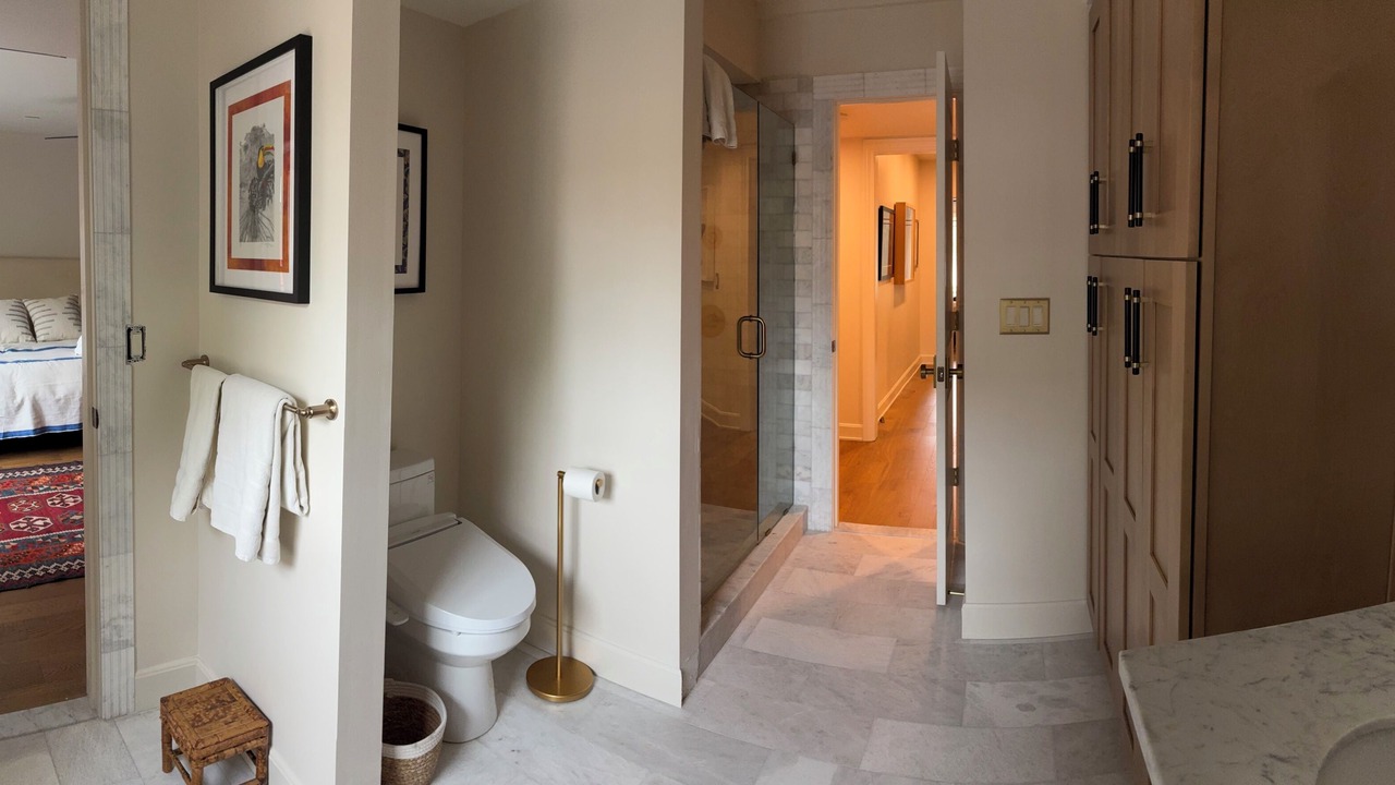 Photo of Bathroom in Southmoreland