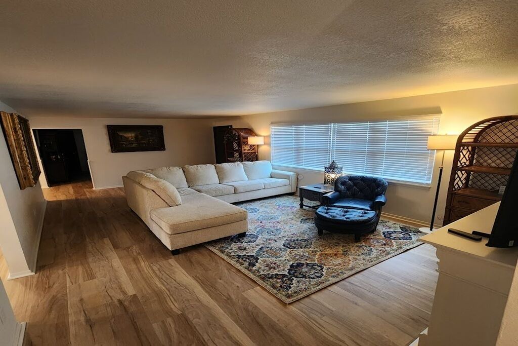 Photo of Livingroom in Poplar Bluff