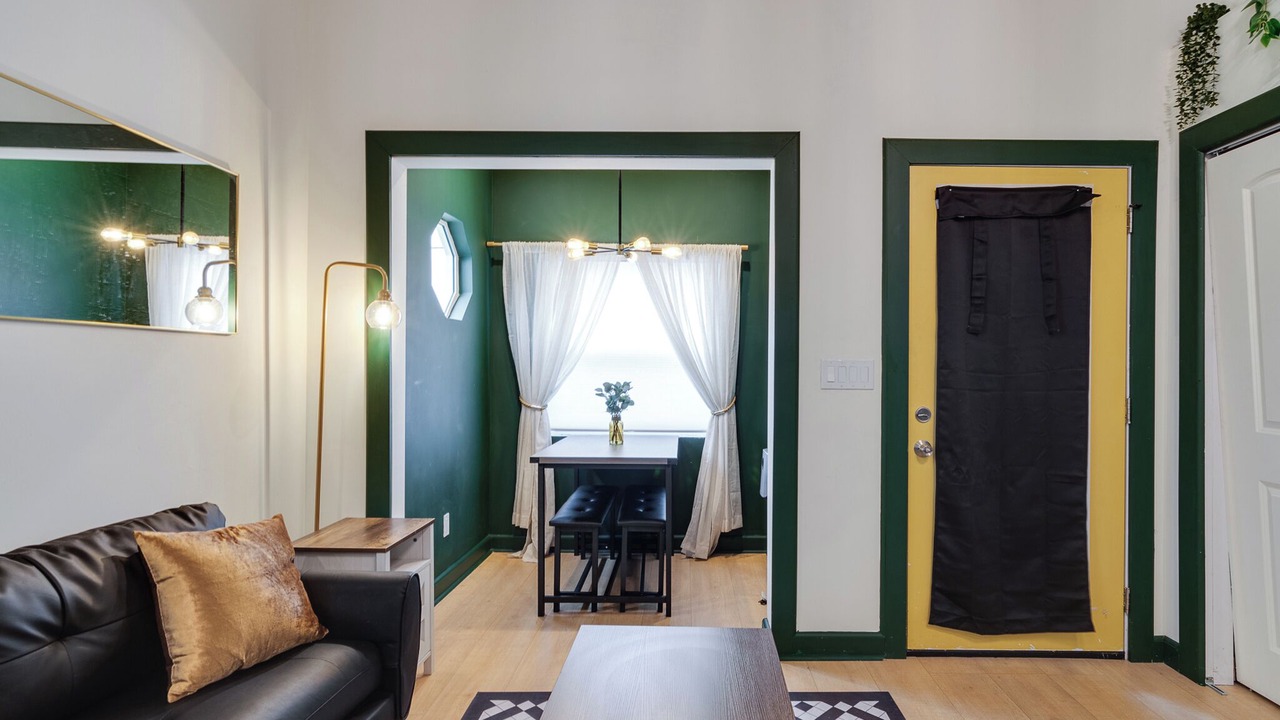 Photo of Livingroom in Downtown Memphis