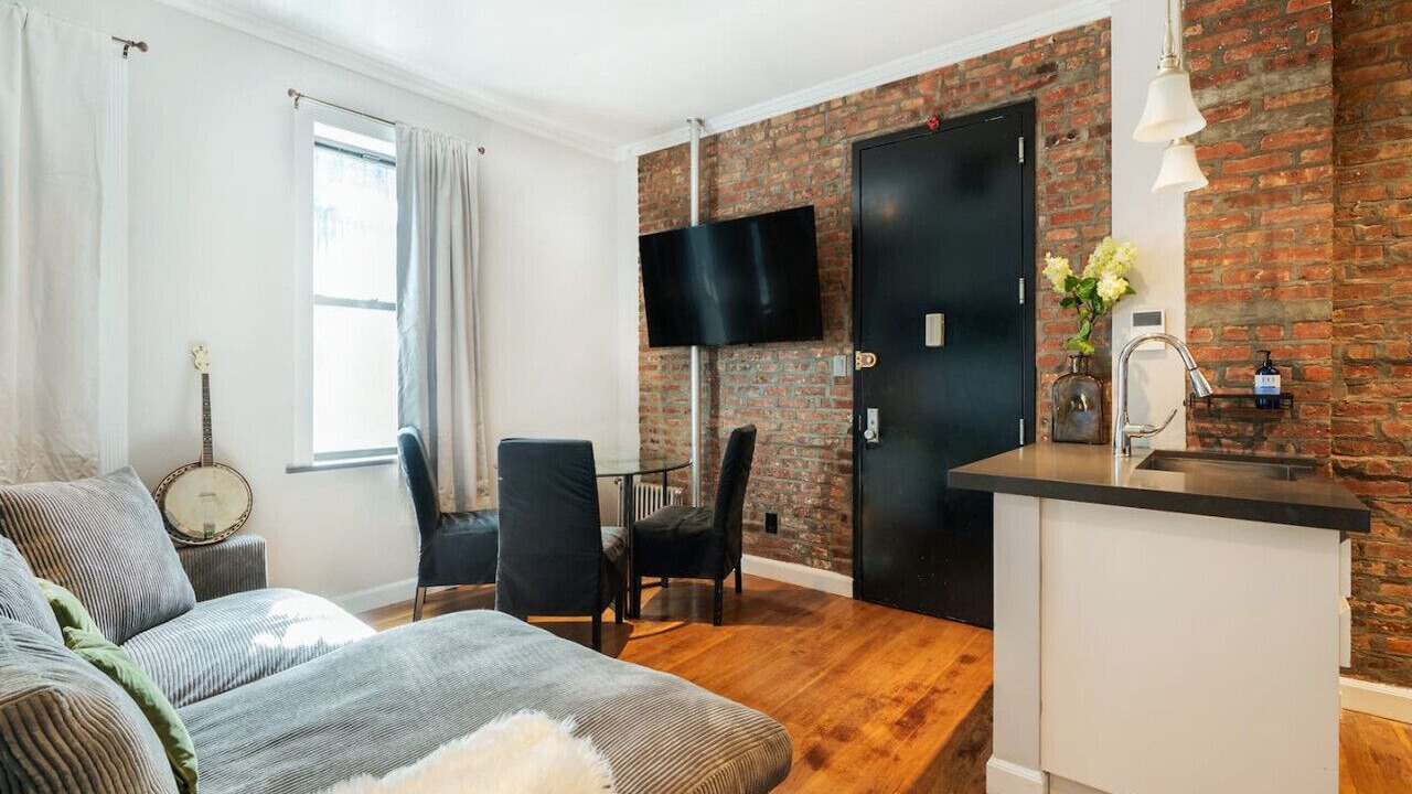 Photo of Livingroom in SoHo