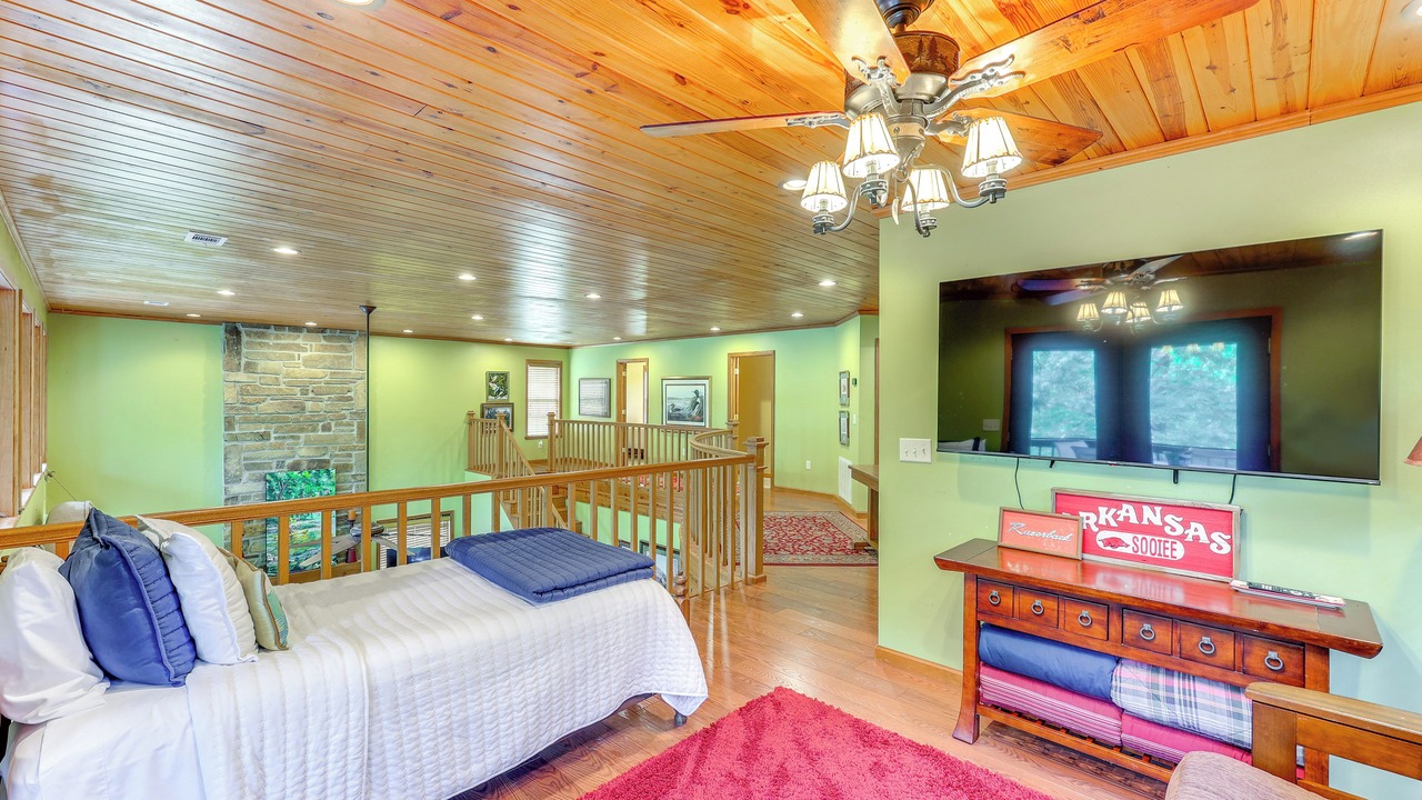 Photo of Bedroom in Caddo Gap
