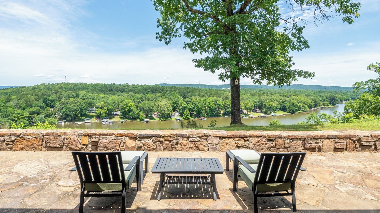 Photo of Patio Balcony in Jones Mills