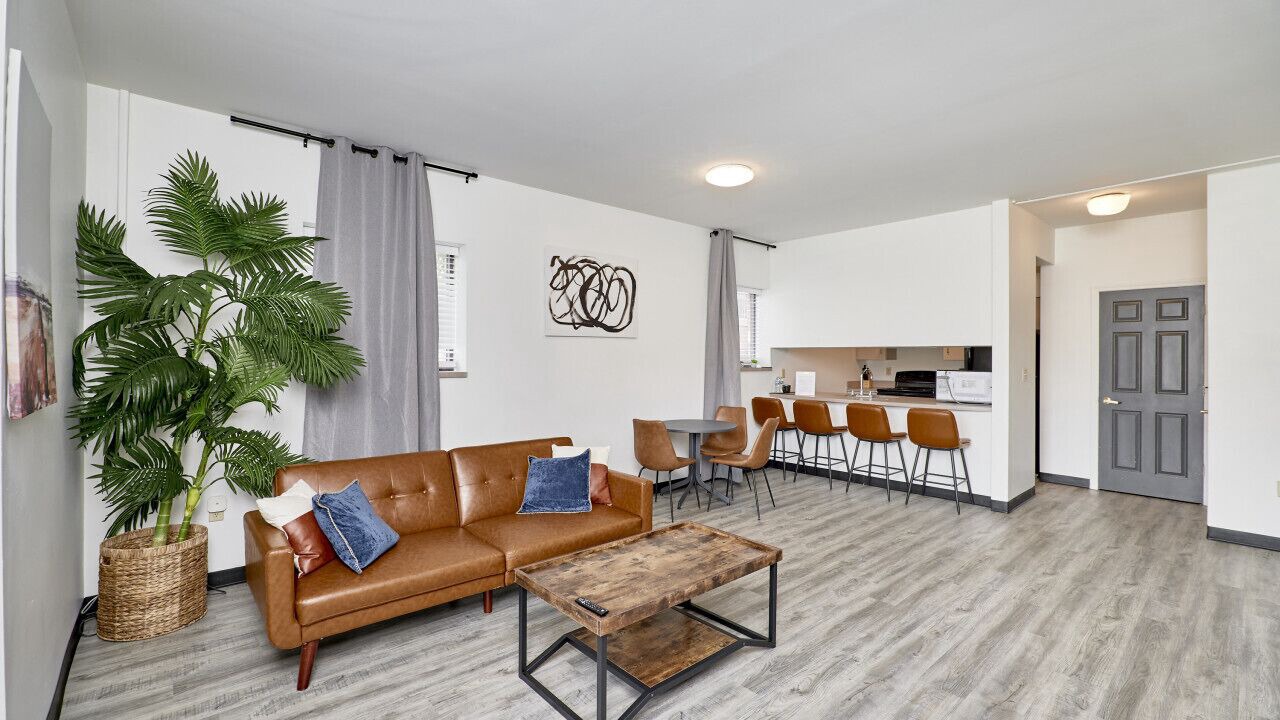 Photo of Livingroom in Central West End