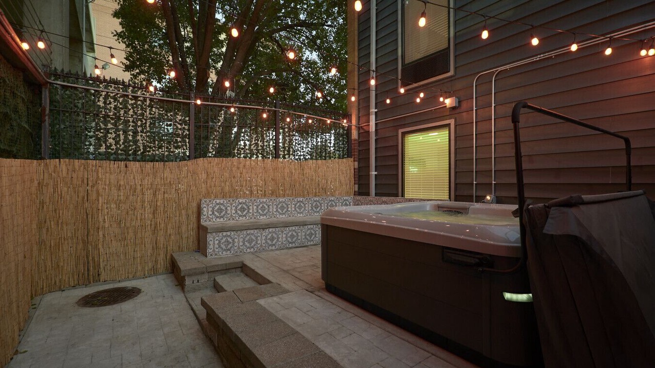 Photo of Outdoor in Central West End