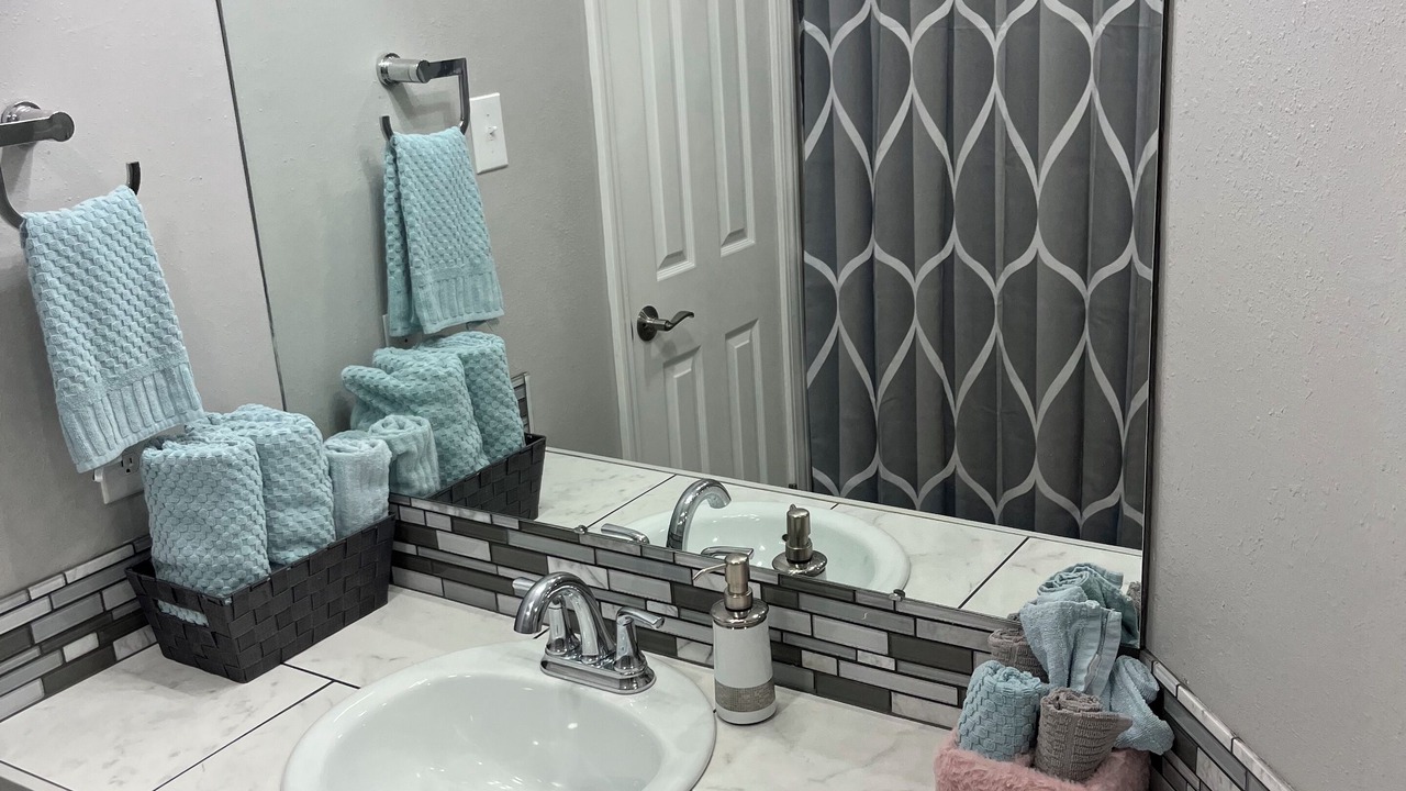 Photo of Bathroom in Claiborne