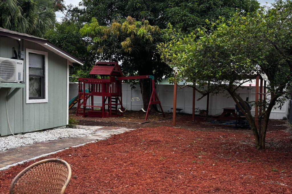 Photo of Outdoor in Park East