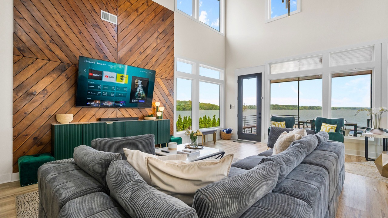 Photo of Livingroom in Lake Hamilton