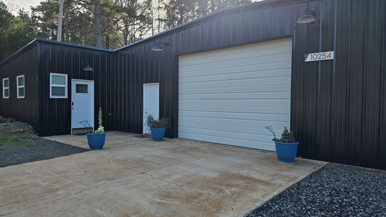 Photo of Outdoor in Russellville