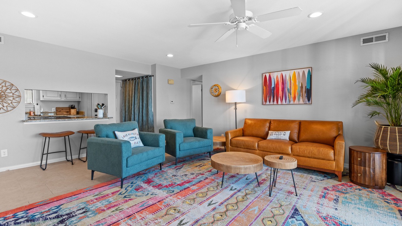 Photo of Livingroom in Lake Hamilton